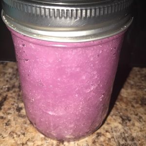 Medium lavender sugar scrub